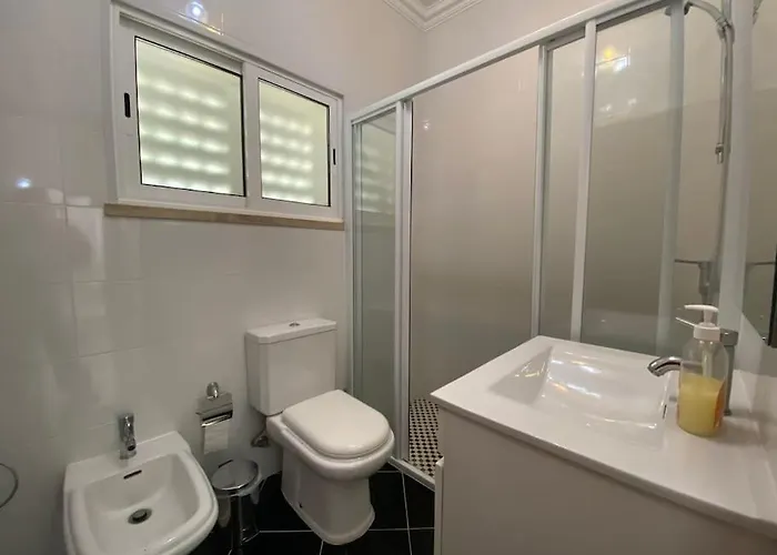 Orange With Private Pool וילה