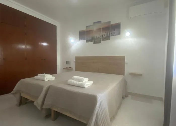 Orange With Private Pool *