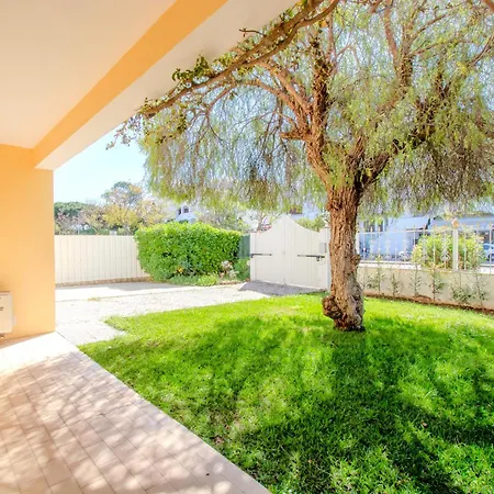 Orange With Private Pool البوفيرا