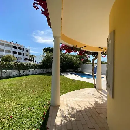 Orange With Private Pool Вілла