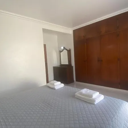 Orange With Private Pool Vila