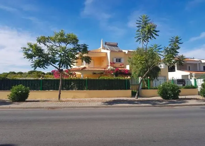 فيلة Orange With Private Pool *