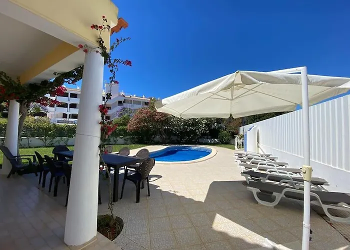 Orange With Private Pool فيلة *