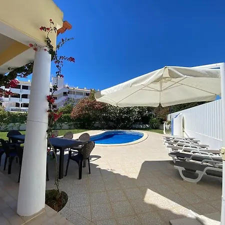 Orange With Private Pool 빌라 *